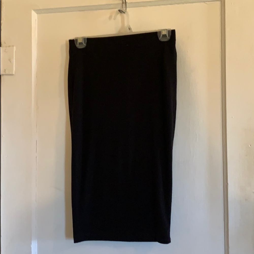 Black skirt